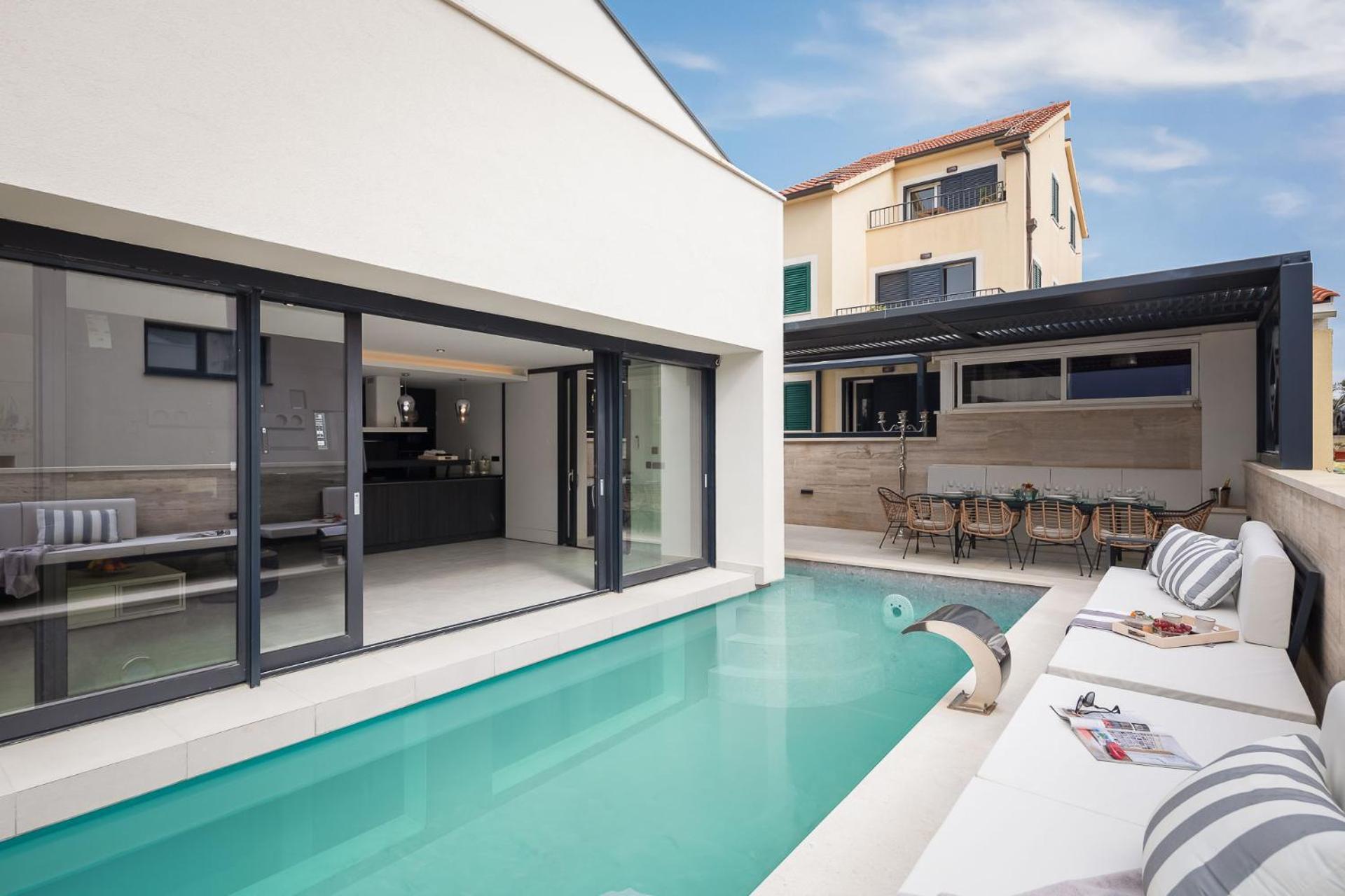 Villa Royale With Shared Pool ฮวาร์ ภายนอก รูปภาพ