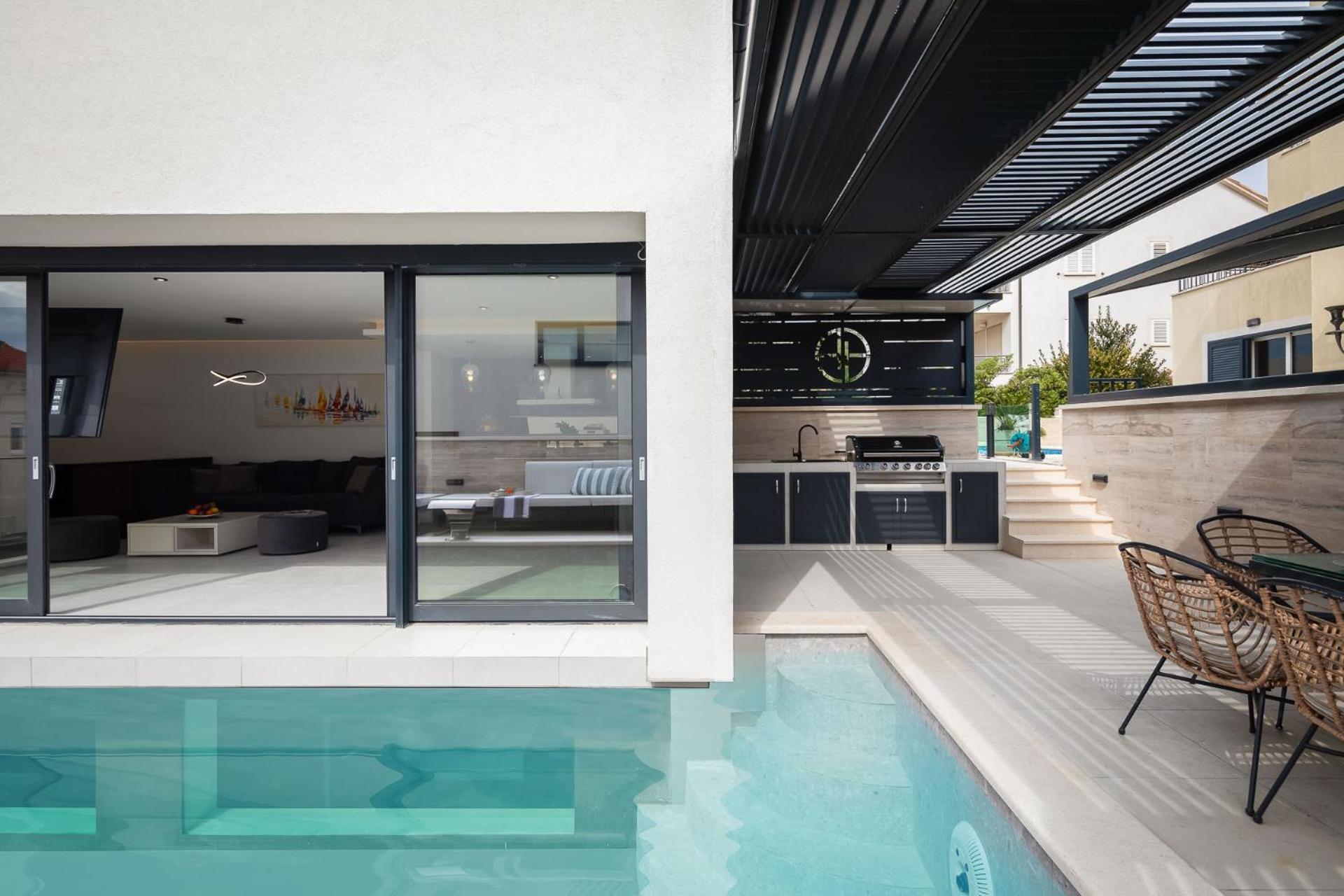 Villa Royale With Shared Pool ฮวาร์ ภายนอก รูปภาพ